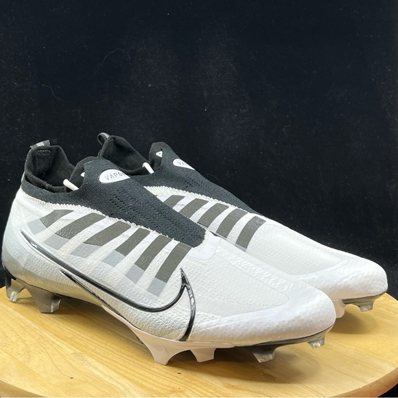 NEW Nike Vapor Edge Elite 360 Flyknit Football Cleats White DQ3558-100 Size 15 - Picture 4 of 10